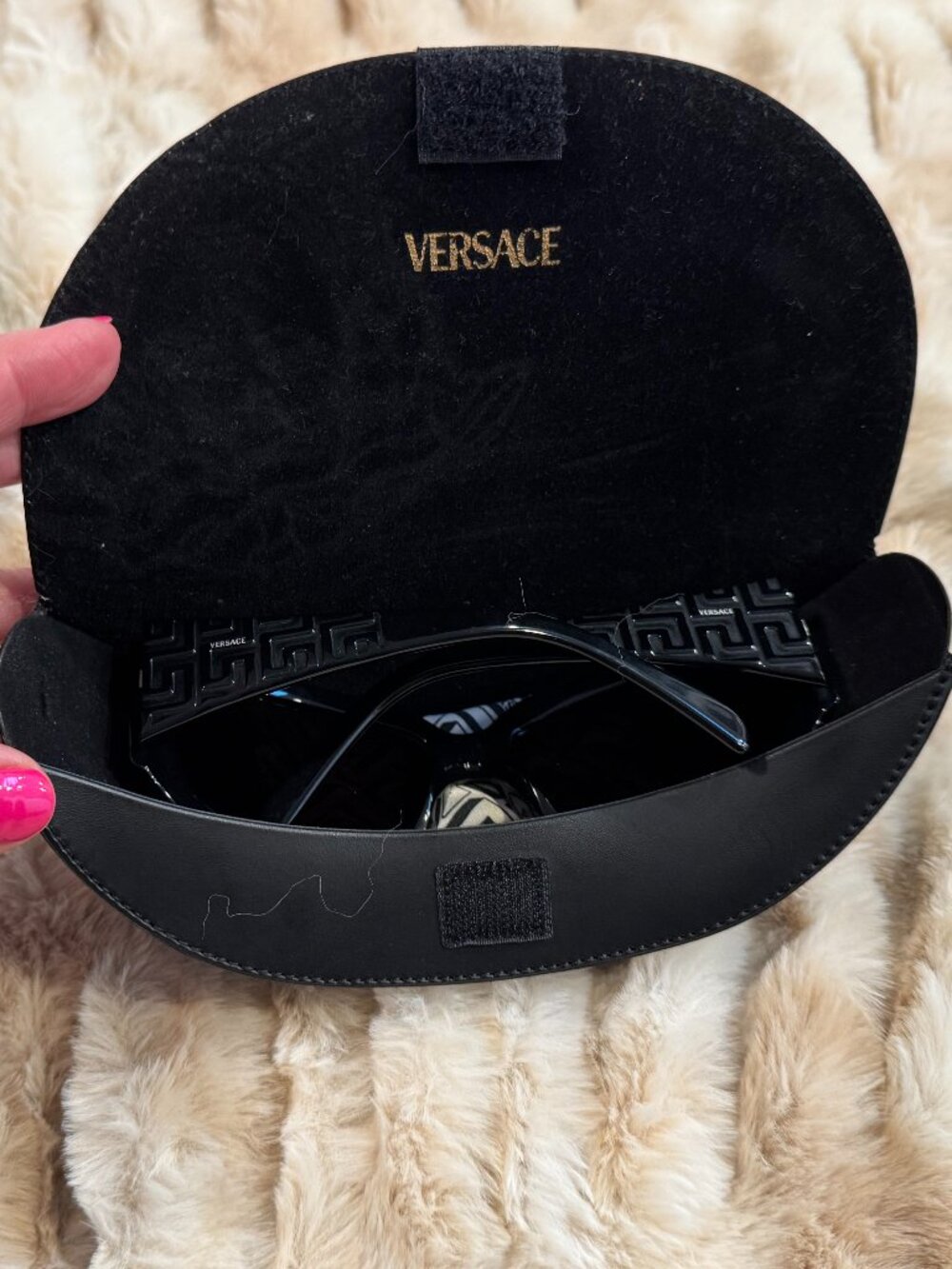 VERSACE 4049 Women's Sunglasses Black Frame Gray Lens - Picture 15 of 16